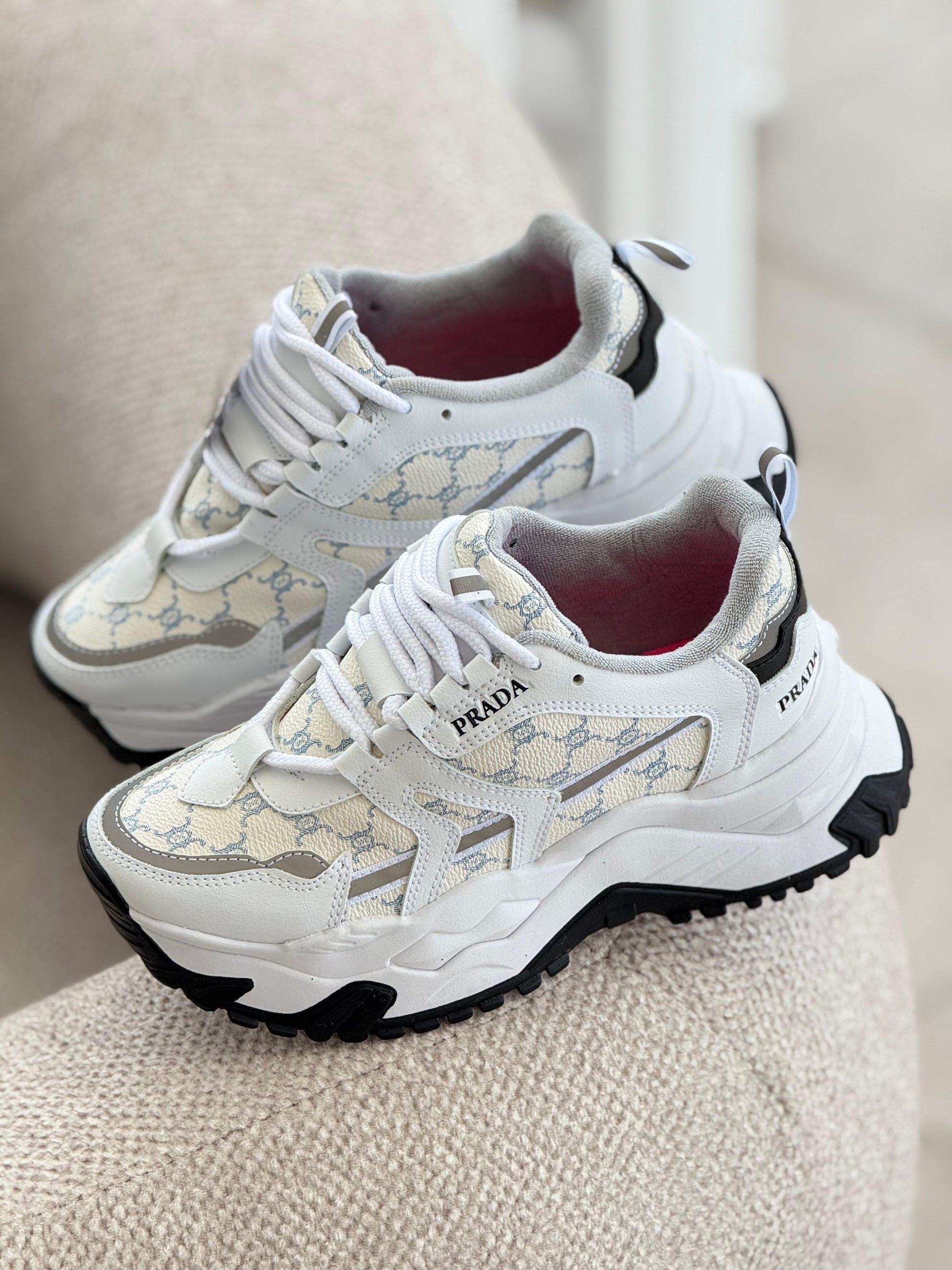 TENIS PRADA DAMA BLANCO