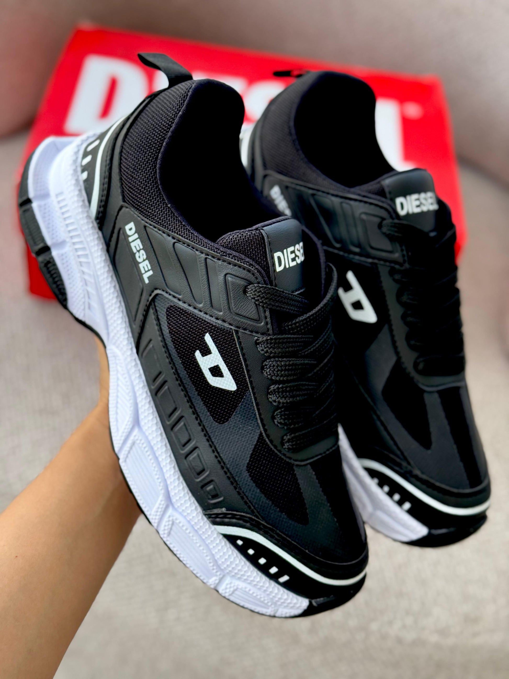 TENIS DIESEL CABALLERO NEGRO