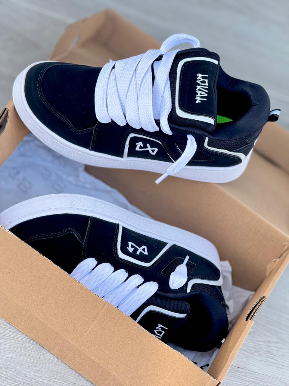 TENIS LOKAL SKATE PARA DAMA Y CABALLERO