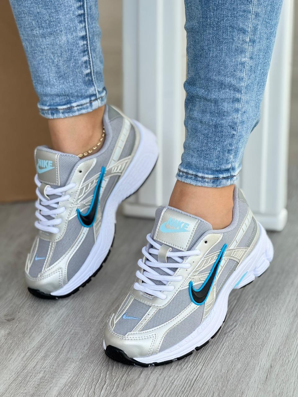 TENIS  NK DAMA VMR FB