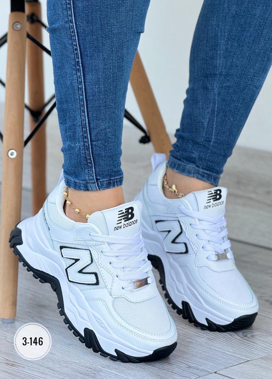 NEW BALANCE DAMA BLANCO X NEGRO