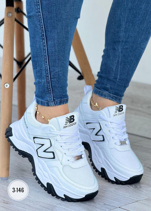 NEW BALANCE DAMA BLANCO X NEGRO