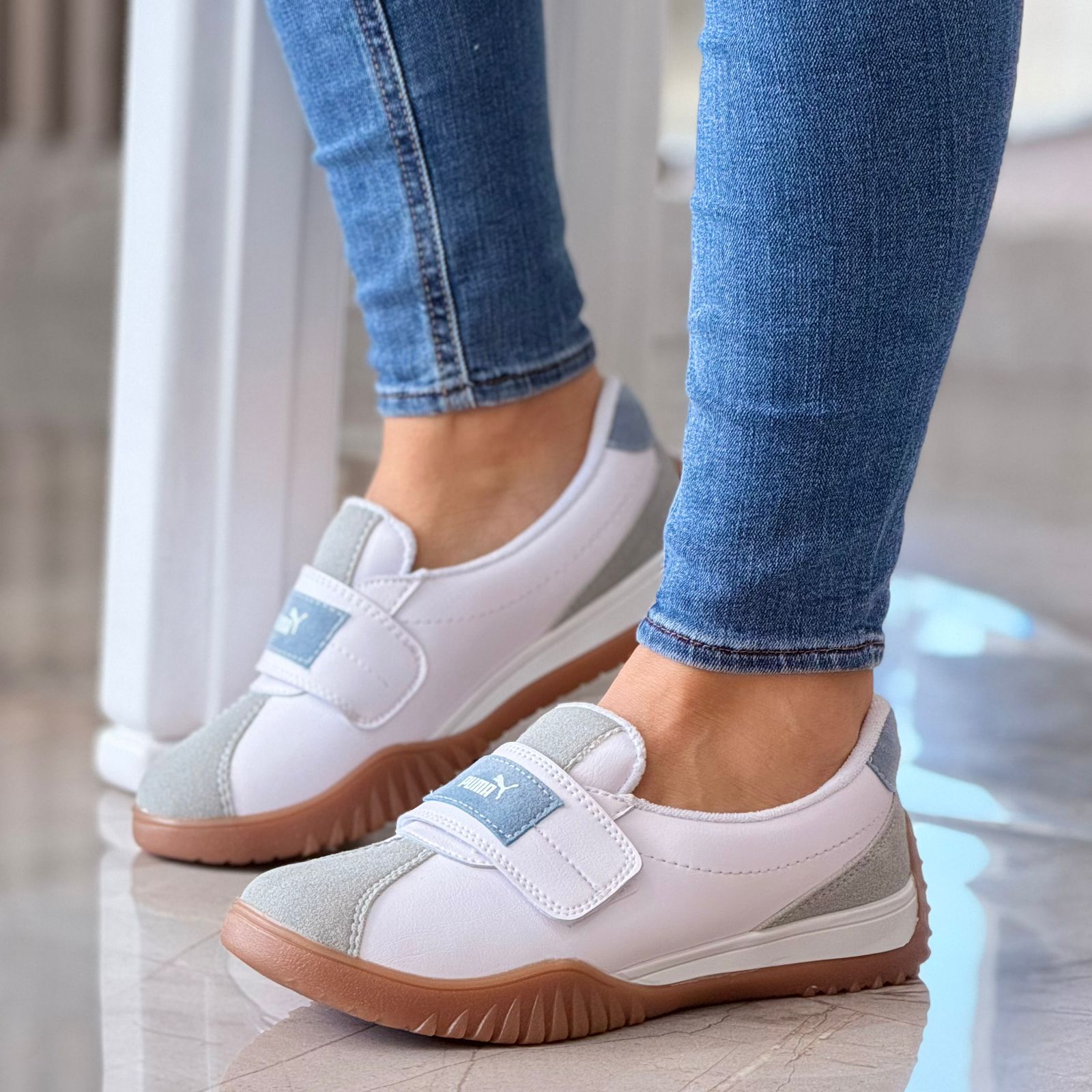MAFALDA PUMA CON CIERRE PARA DAMA